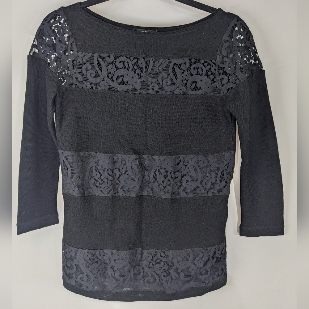 ANN TAYLOR Lace 3/4 Sleeve Sweater
